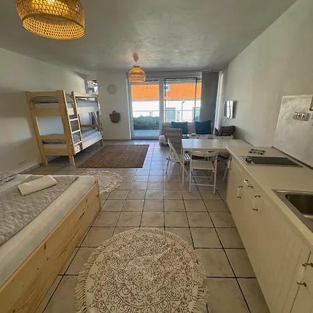 Апартаменты Palava Eu 5